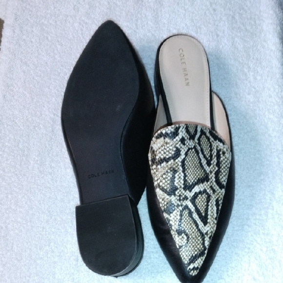 Cole Haan Women's Black and Tan Snake Print Mules - Picture 3 of 6